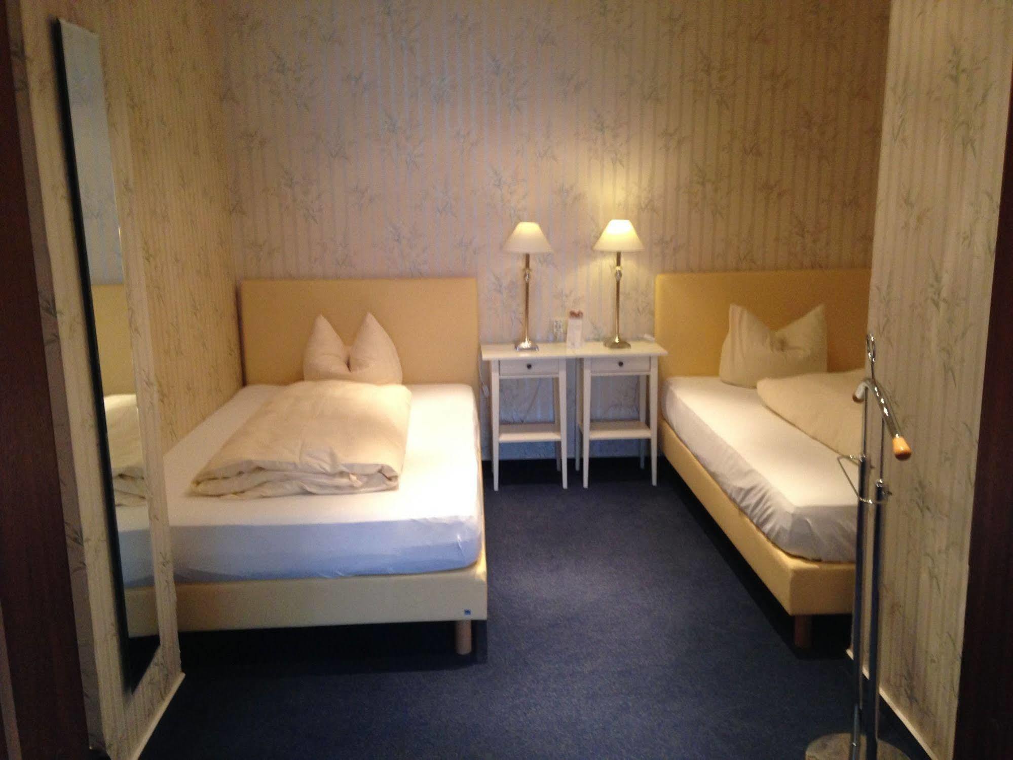 Landhotel Franck Garni Brietlingen المظهر الخارجي الصورة