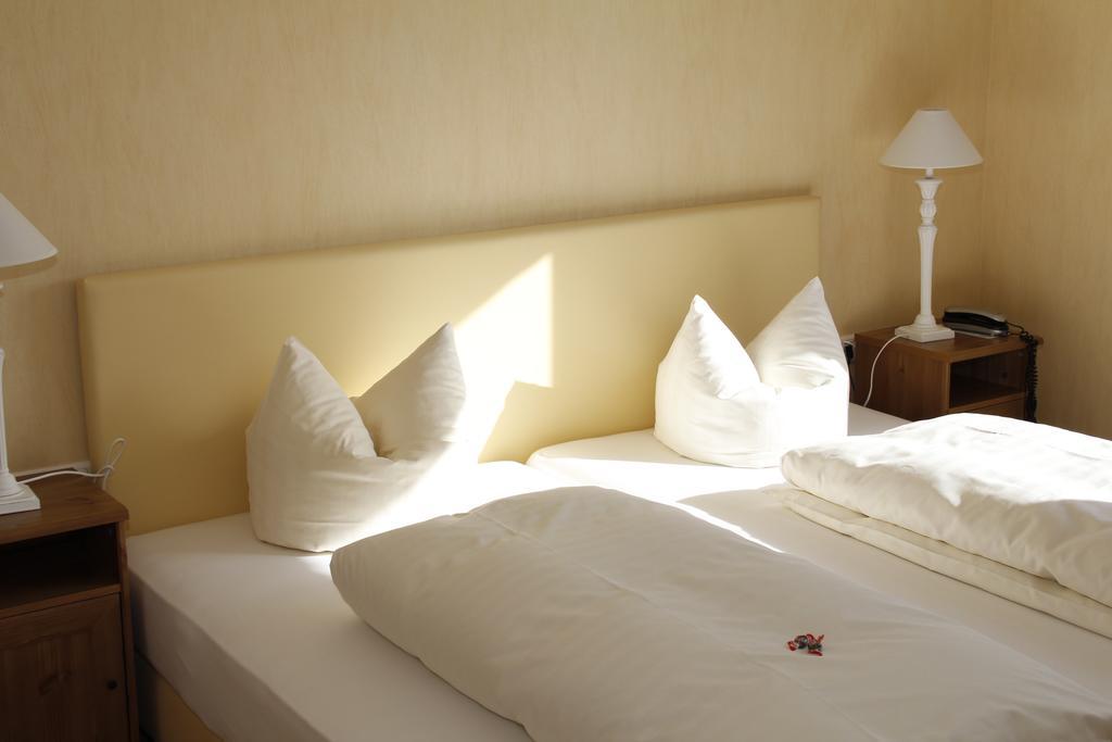 Landhotel Franck Garni Brietlingen الغرفة الصورة